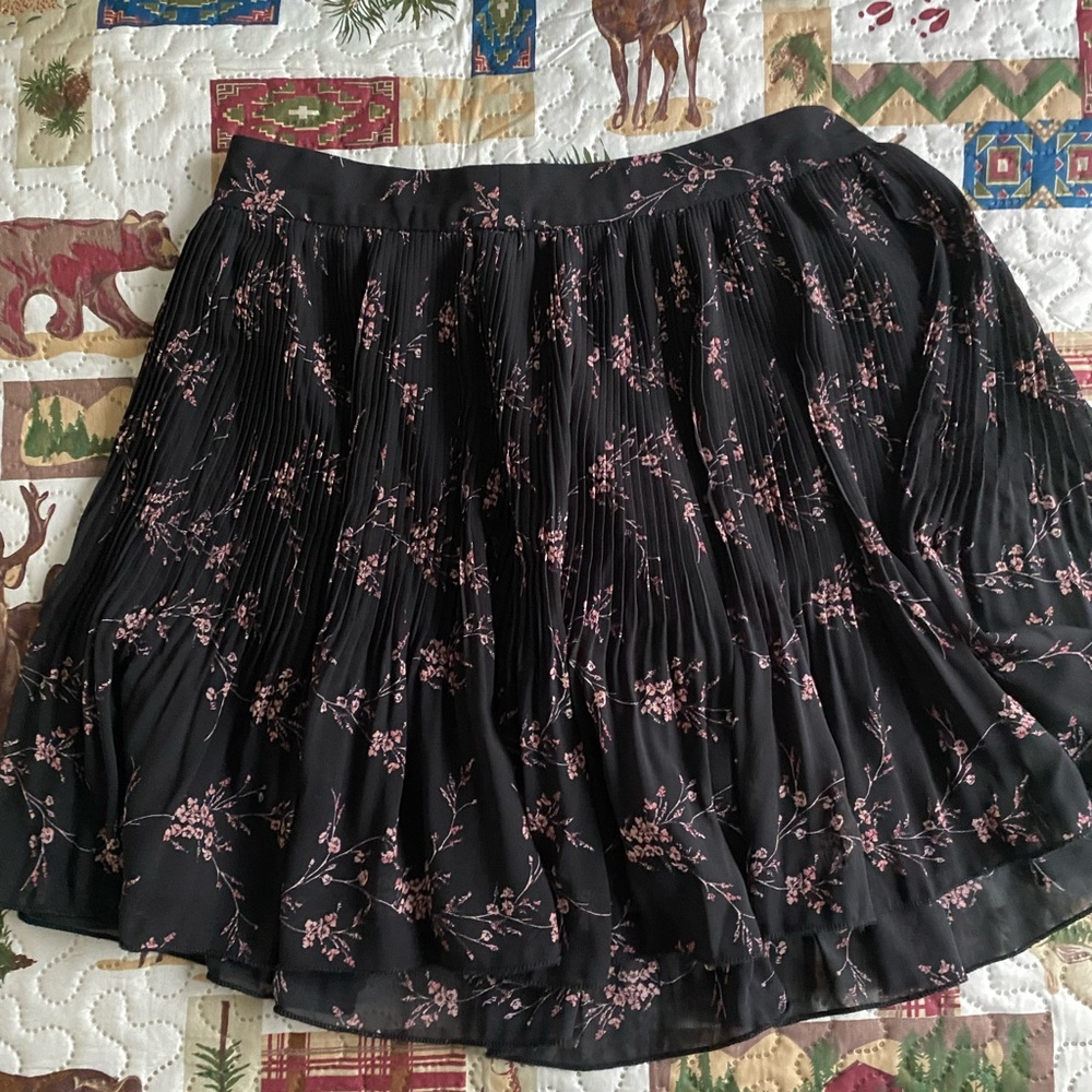 Forever 21 skirt